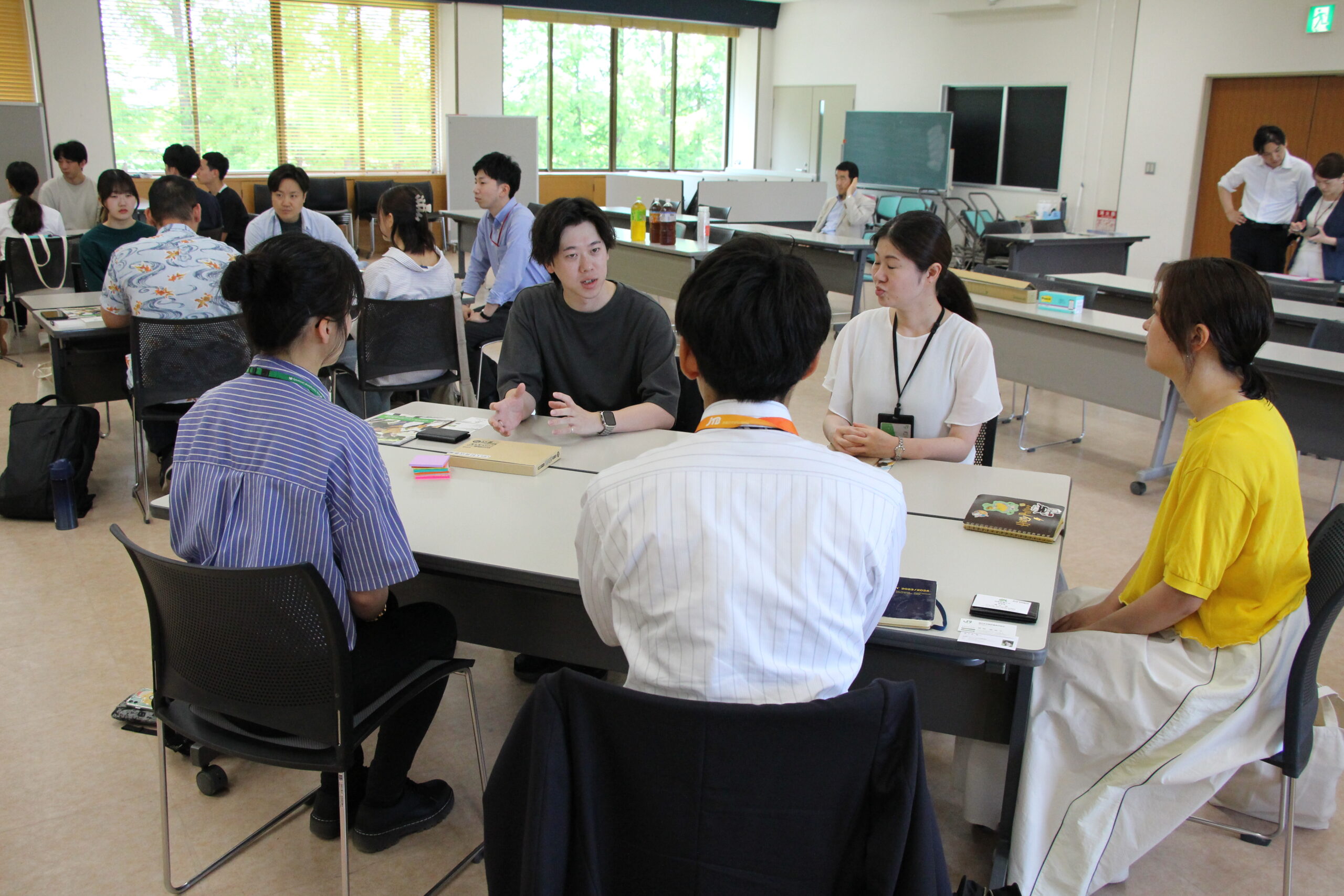 AIUデザインLAB『デザイン思考ワークショップ』の産学連携により、国際教養大学の学生とビジネスアイデアの実現に向けて協働いたしました
